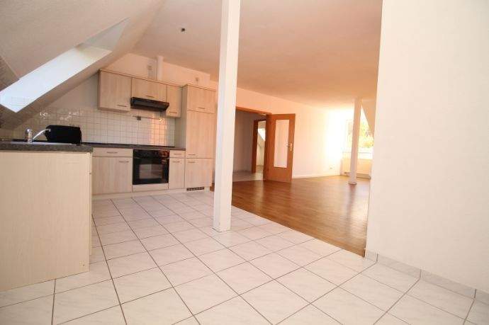 Etagenwohnung Lüneburg Rotes Feld - 3 Zimmer, 91 m&sup2;, 1.000&euro; | Angebot:26545127