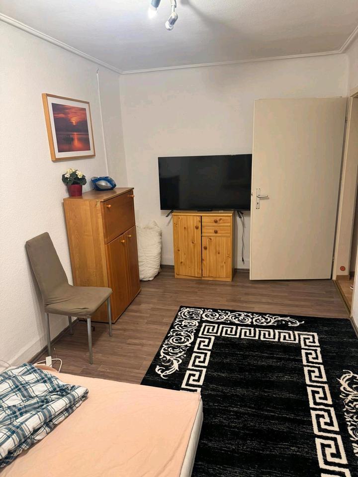 WG Zimmer NUR FÜR FRAU