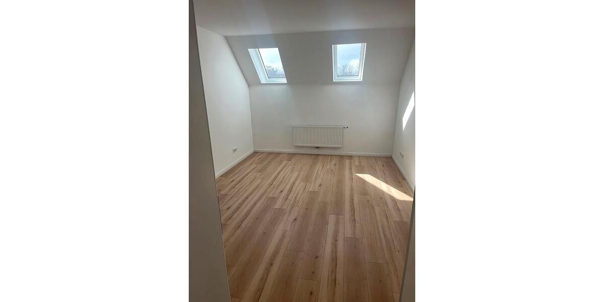 Maisonettenwohnung Gehrden - 4 Zimmer, 175 m&sup2;, 1.400&euro; | Angebot:26699492