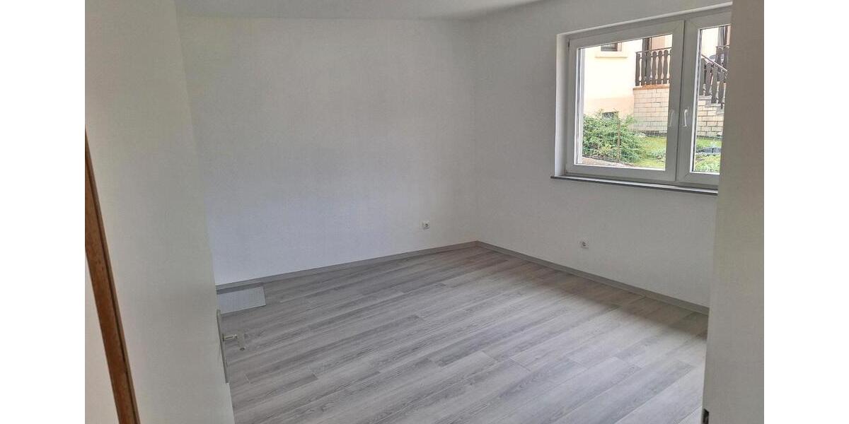 Einfamilienhaus Rammelsbach - 6 Zimmer, 155 m&sup2;, 1.200&euro; | Angebot:24606346
