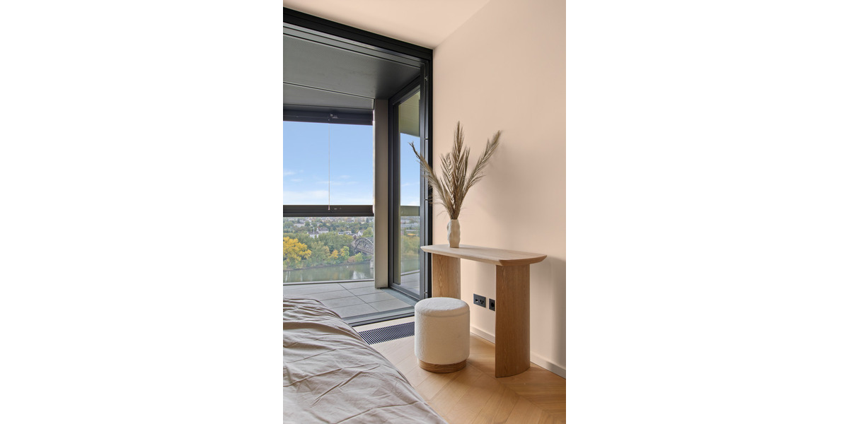 Etagenwohnung Frankfurt am Main Ostend - 2 Zimmer, 69 m&sup2;, 2.650&euro; | Angebot:25051231