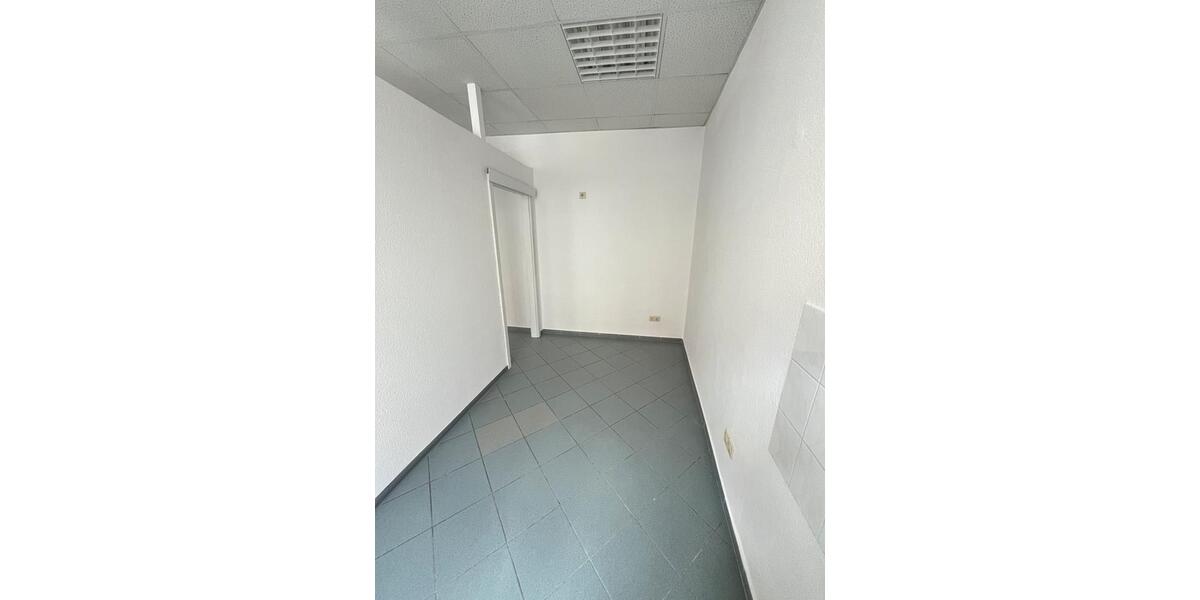 Große Gewerbeeinheit zum Selbstverwirklichen zimmer