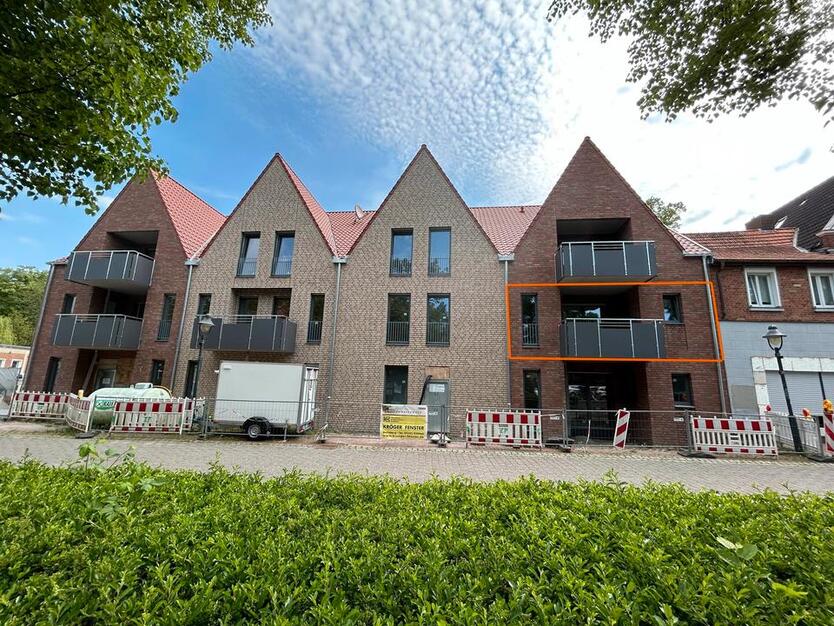 NeubauWohnung im 1. OG mit Aufzug und Stellplatz am Schloss von Drensteinfurt!