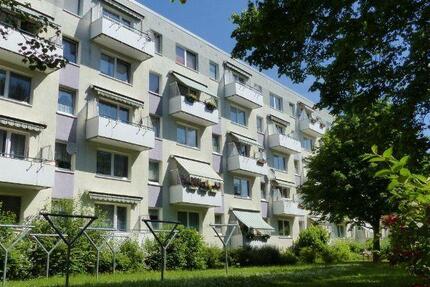 3-RWE mit Balkon verfügbar! 3 zimmer