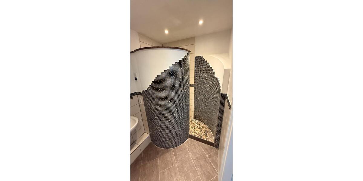 Dachgeschoßwohnung Cuxhaven - 2 Zimmer, 60 m&sup2;, 600&euro; | Angebot:25648565