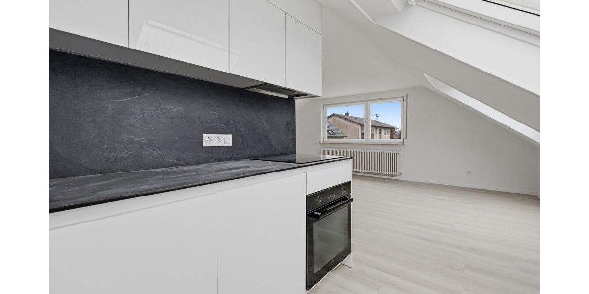 Traumhafte 2-Zimmer-Dachgeschosswohnung in Karlsruhe-Neureut- Erstbezug nach Sanierung! 2 zimmer