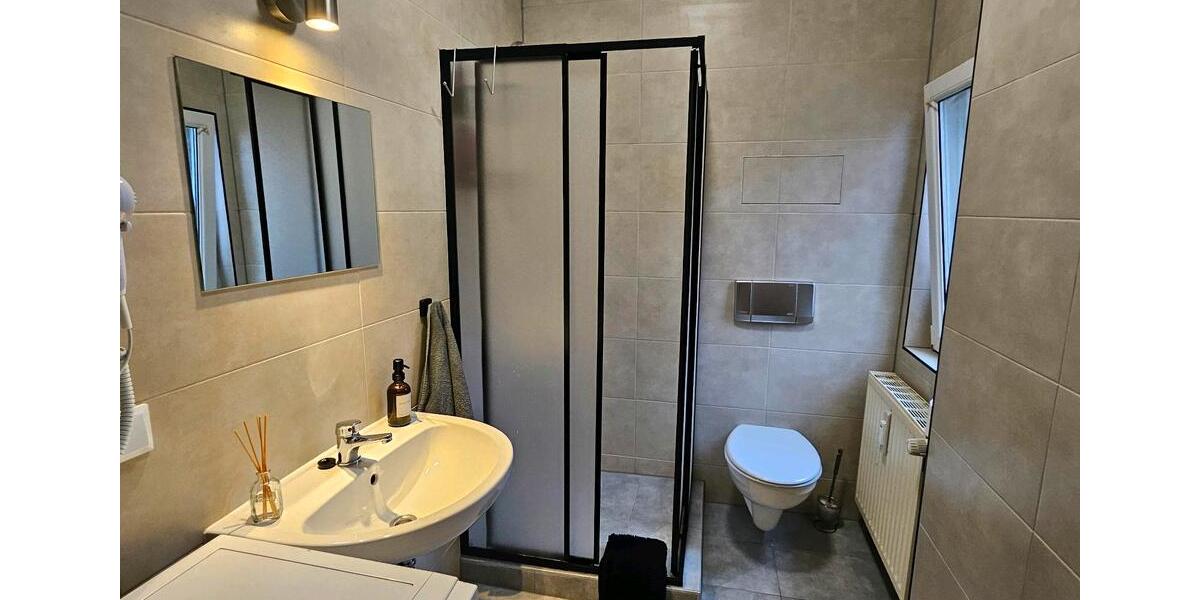 Wohnen auf Zeit Hohenstein-Ernstthal Ernstthal - 1 Zimmer, 31 m&sup2;, 250&euro; | Angebot:20647085