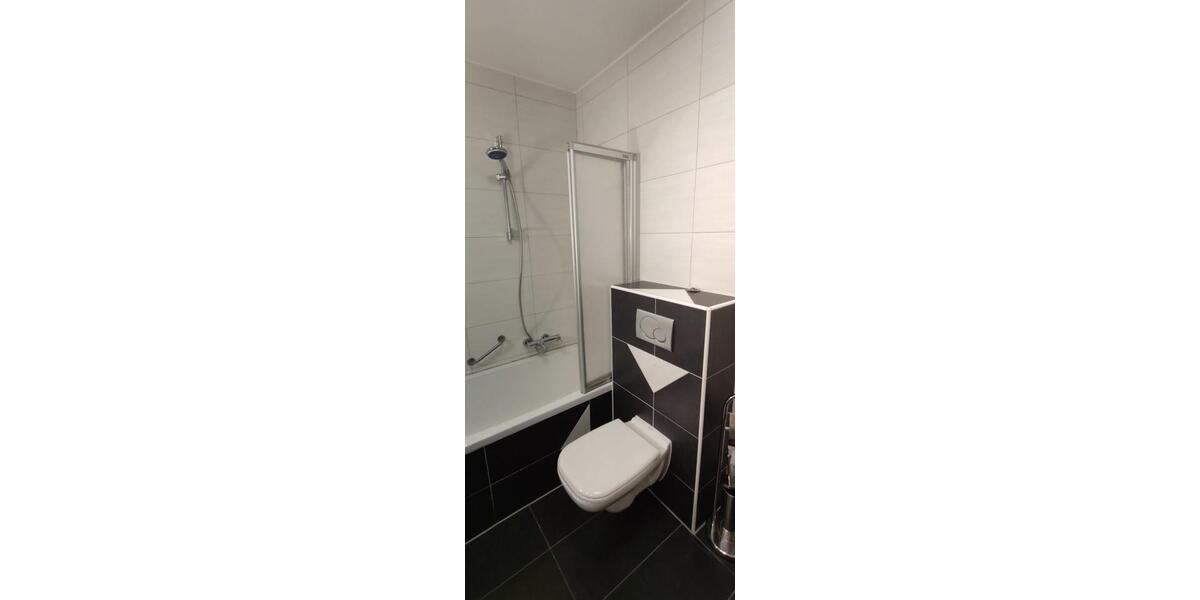 Etagenwohnung Wunsiedel - 2 Zimmer, 68 m&sup2;, 530&euro; | Angebot:26461544