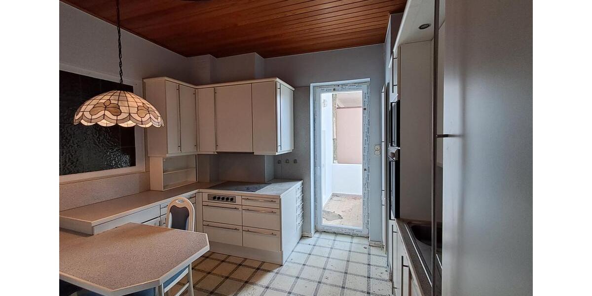 Etagenwohnung Bremerhaven Geestemünde - 4 Zimmer, 124 m&sup2;, 1.000&euro; | Angebot:26533855