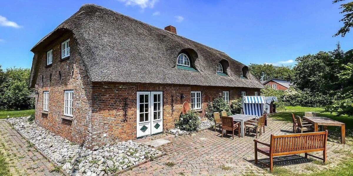 Einfamilienhaus Emmelsbüll-Horsbüll Horsbüll - 7 Zimmer, 275 m&sup2;, 2.150&euro; | Angebot:25689307