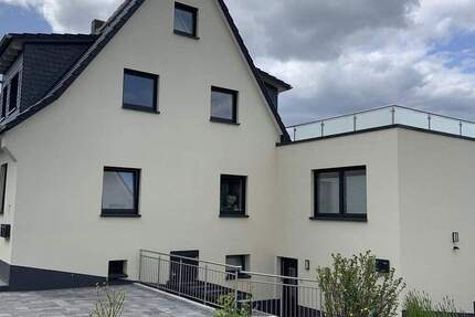 Wohnung Bad Hersfeld - 3 Zimmer, 79 m&sup2;, 1.100&euro; | Angebot:23984173