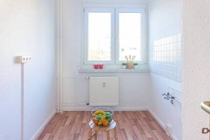 Wohnung Chemnitz Kapellenberg - 3 Zimmer, 56 m&sup2;, 290&euro; | Angebot:26842194