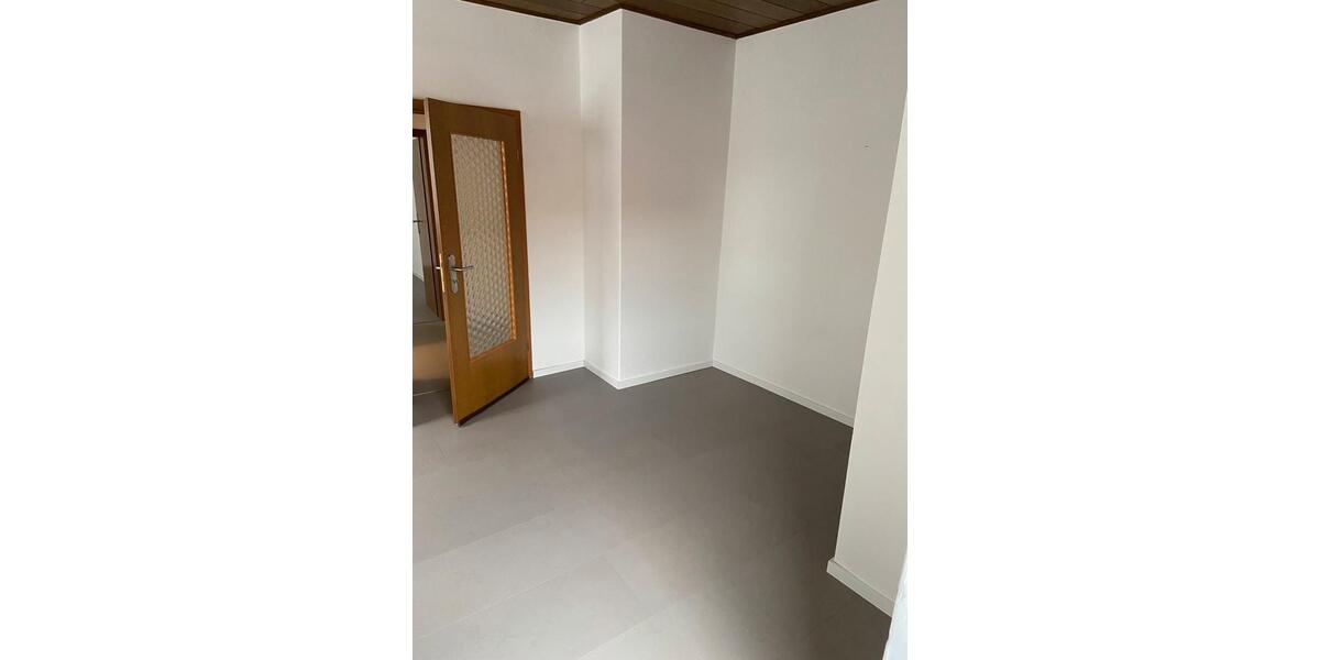 Hochparterre Waidhaus - 2 Zimmer, 76 m&sup2;, 600&euro; | Angebot:26416496