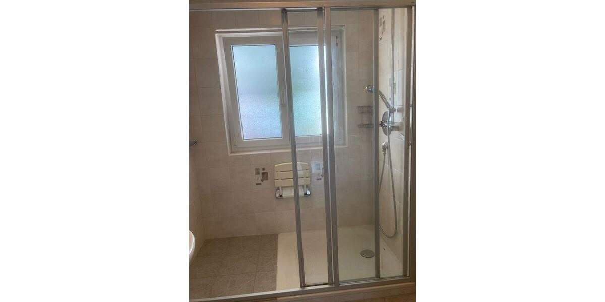 Etagenwohnung Stuttgart Möhringen - 2 Zimmer, 80 m&sup2;, 900&euro; | Angebot:25727018