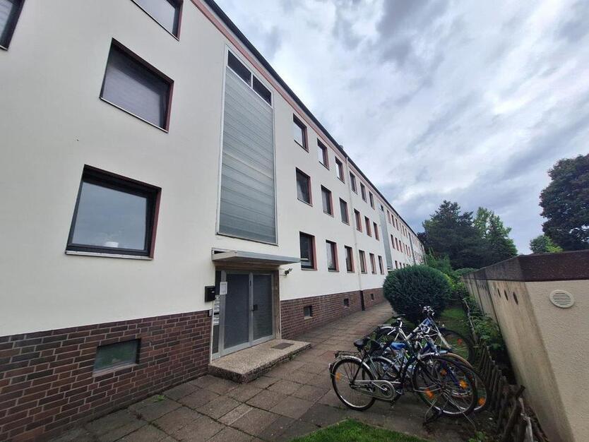 3 Raum Wohnung mit Balkon ruhig gelegen zimmer