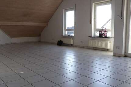 Wohnung zum Mieten in Trebur 800 € 85 m²