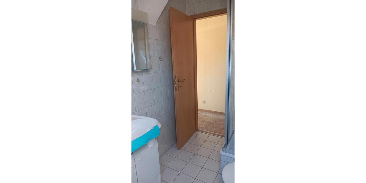 Dachgeschoßwohnung Osternienburger Land - 2 Zimmer, 45 m&sup2;, 260&euro; | Angebot:26399348