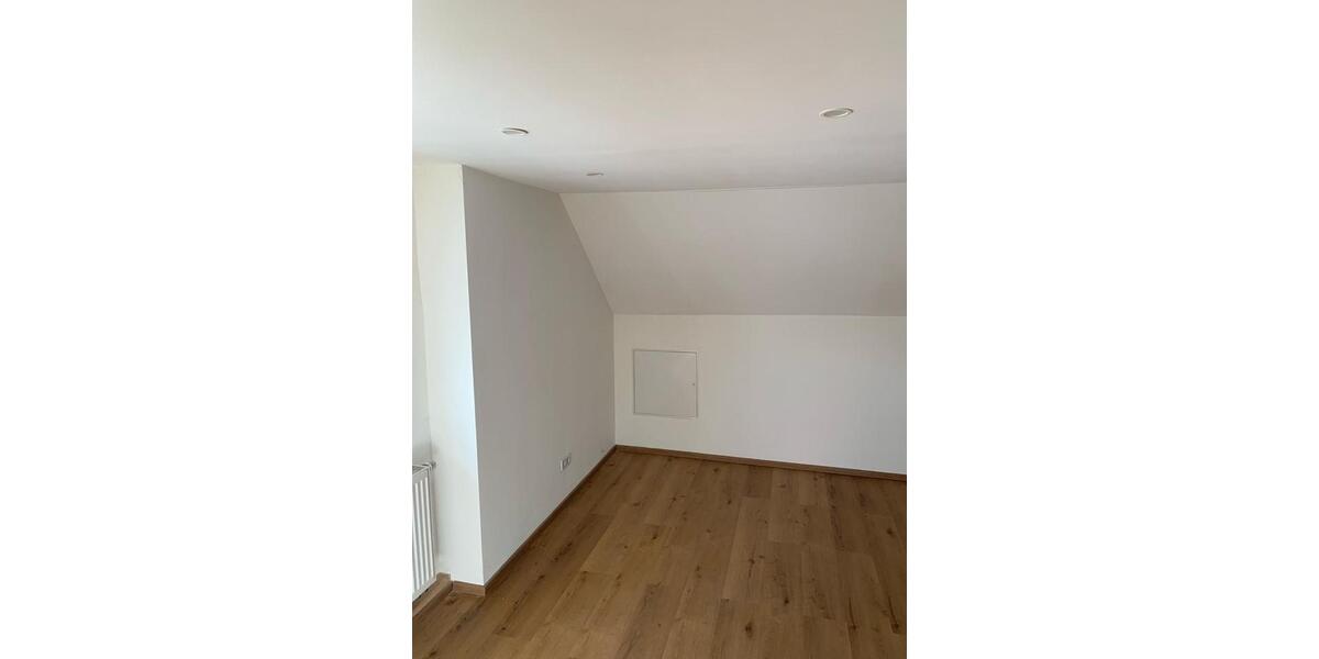 Etagenwohnung Essenbach - 3 Zimmer, 70 m&sup2;, 1.300&euro; | Angebot:24772245