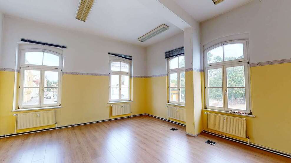 Büro in Torgau 1.125 € 168 m² zimmer