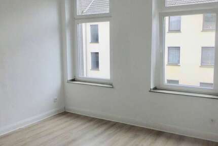 Wohnung Krefeld - 2 Zimmer, 44 m&sup2;, 430&euro; | Angebot:27095973