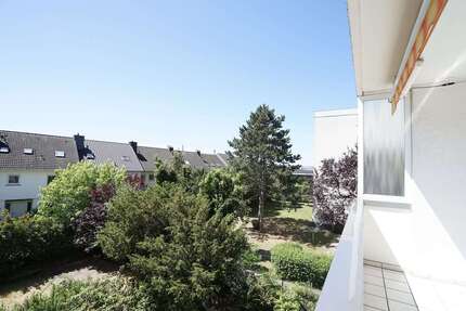Wohnung Rüsselsheim am Main - 2 Zimmer, 65 m&sup2;, 800&euro; | Angebot:27071215