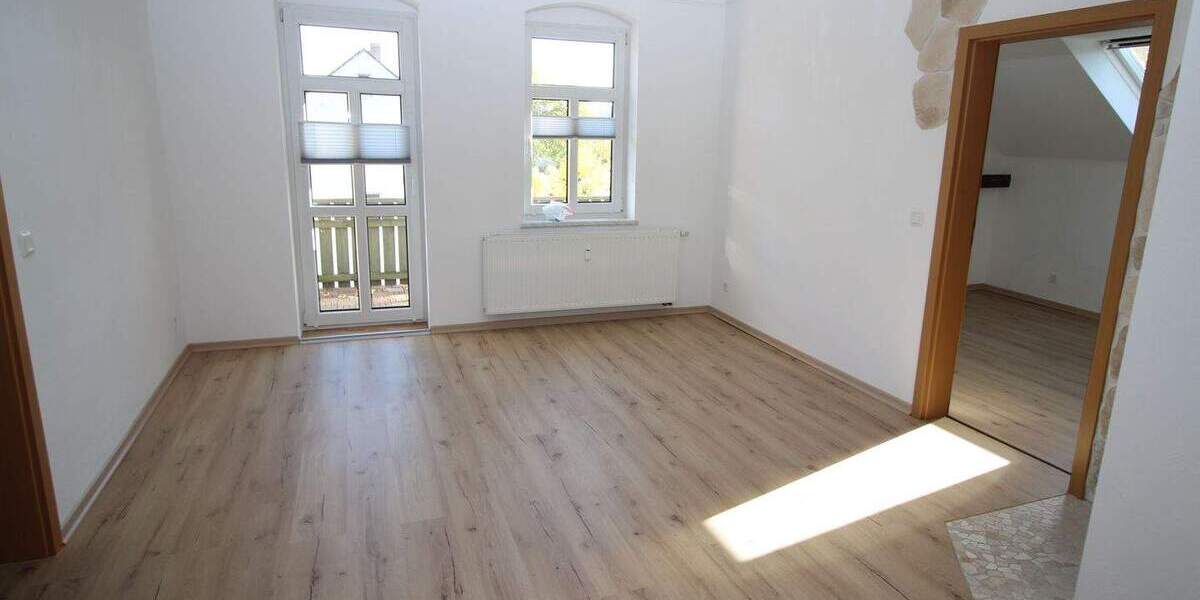 Etagenwohnung Niederwürschnitz - 3 Zimmer, 72 m&sup2;, 432&euro; | Angebot:24424933