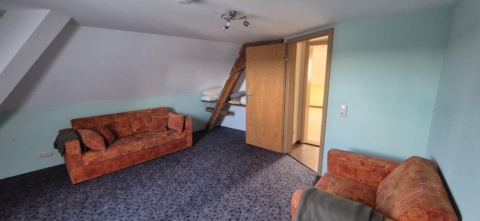 Dachgeschoßwohnung Jöhstadt - 4 Zimmer, 92 m&sup2;, 415&euro; | Angebot:23619217