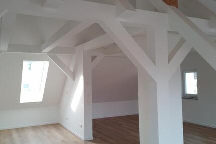 Wohnung Creußen - 2 Zimmer, 67 m&sup2;, 894&euro; | Angebot:25855042