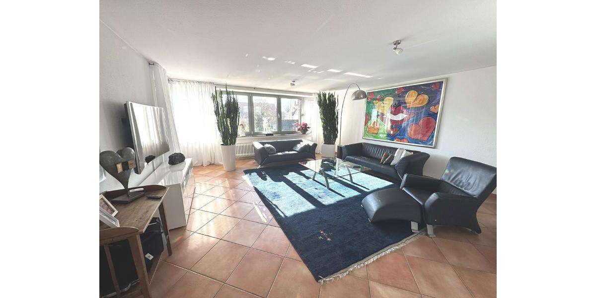 Etagenwohnung Cloppenburg - 5 Zimmer, 147 m&sup2;, 1.200&euro; | Angebot:25399792