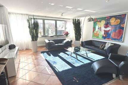 Wohnung Cloppenburg - 5 Zimmer, 147 m&sup2;, 1.000&euro; | Angebot:25399792