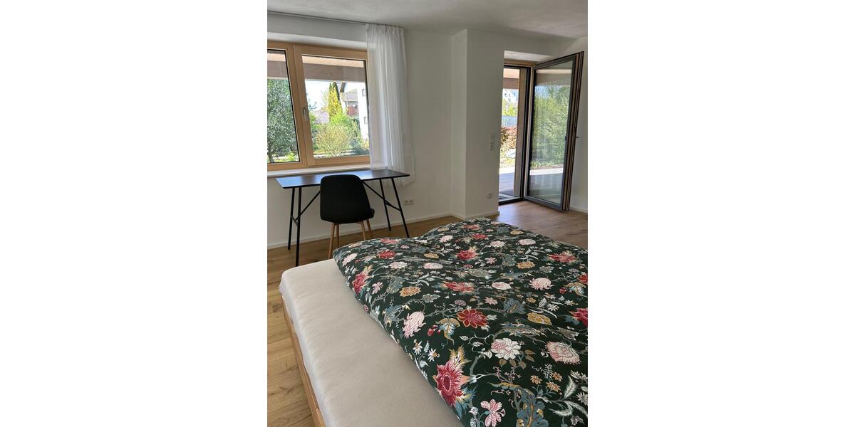 Wohnen auf Zeit Lauben - 4 Zimmer, 120 m&sup2;, 40&euro; | Angebot:26693502