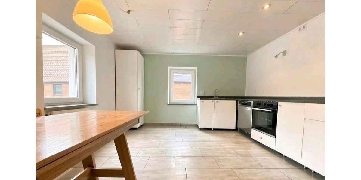 Etagenwohnung Hargesheim - 5 Zimmer, 152 m&sup2;, 1.500&euro; | Angebot:26671810