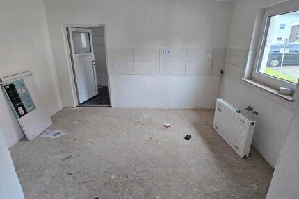 Haus Lonsee - 6 Zimmer, 140 m&sup2;, 1.500&euro; | Angebot:26044721