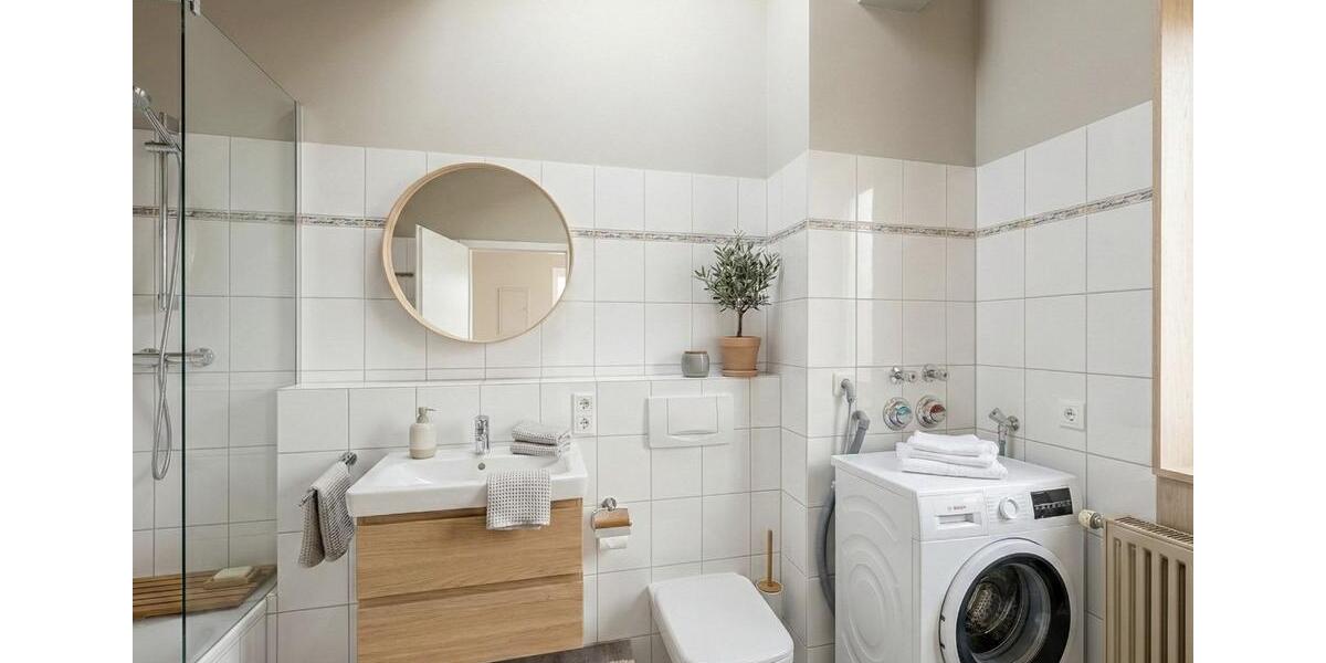 Dachgeschoßwohnung Rheinfelden (Baden) - 2 Zimmer, 62 m&sup2;, 990&euro; | Angebot:26610013