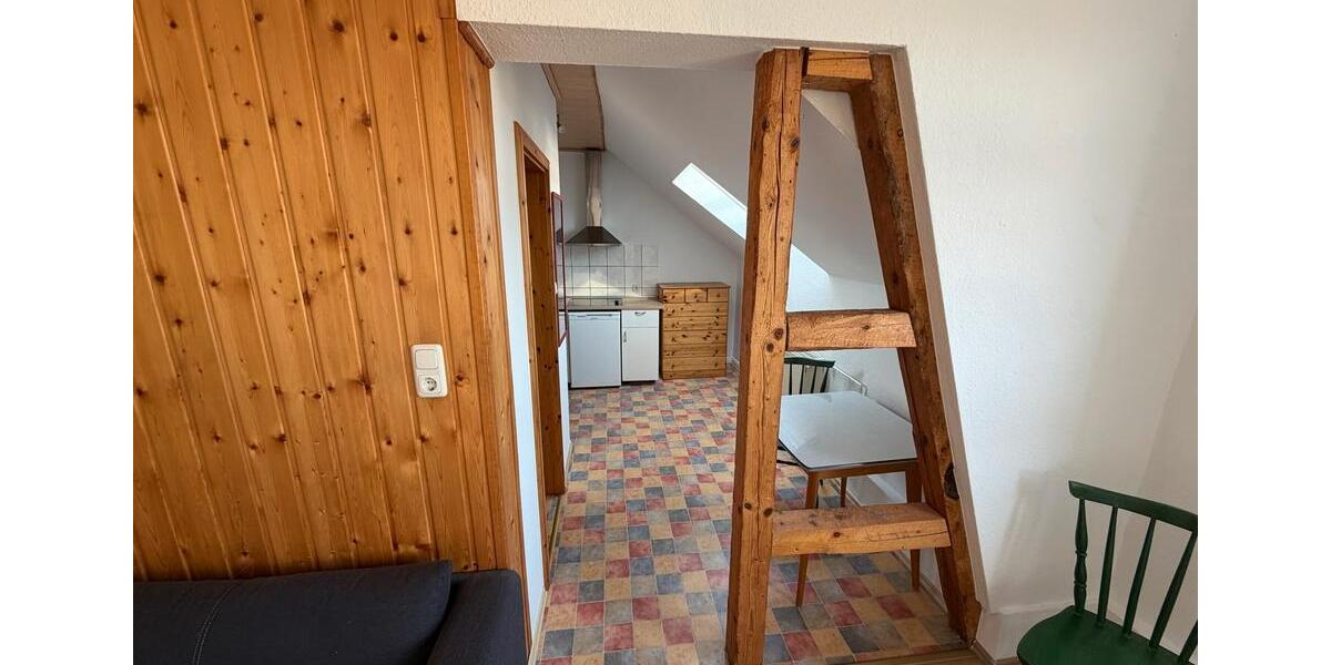 Etagenwohnung Bad Wildungen - 2 Zimmer, 30 m&sup2;, 300&euro; | Angebot:26293215