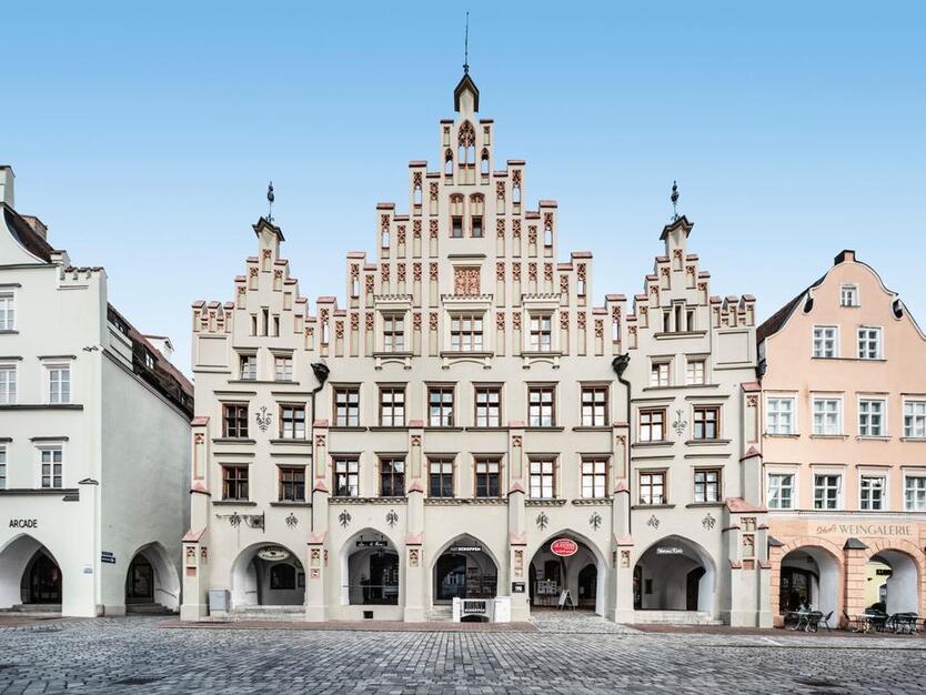 Großzügige 3-Zimmer-Wohnung im Herzen der Stadt