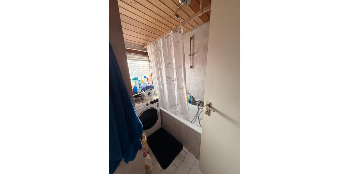 Dachgeschoßwohnung Stuttgart Birkach - 3 Zimmer, 60 m&sup2;, 900&euro; | Angebot:26697065