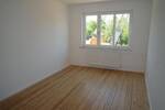 HH-BERGEDORF, Nähe S-Bahnhelle, gepflegte 2,5 Zi.-Whg60m², EBK, Balkon, Dielenboden € 860,- inkl. zzgl. Hzg. 2 zimmer
