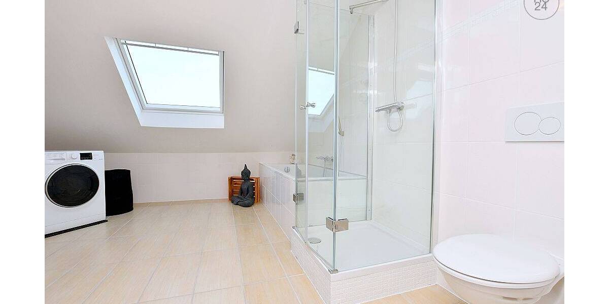 Etagenwohnung Asperg - 3 Zimmer, 100 m&sup2;, 1.590&euro; | Angebot:26160517