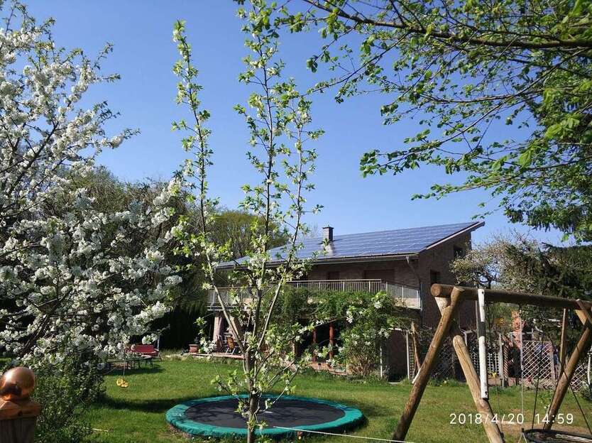 Haus zum Mieten in Berlin 4.000 € 260 m²