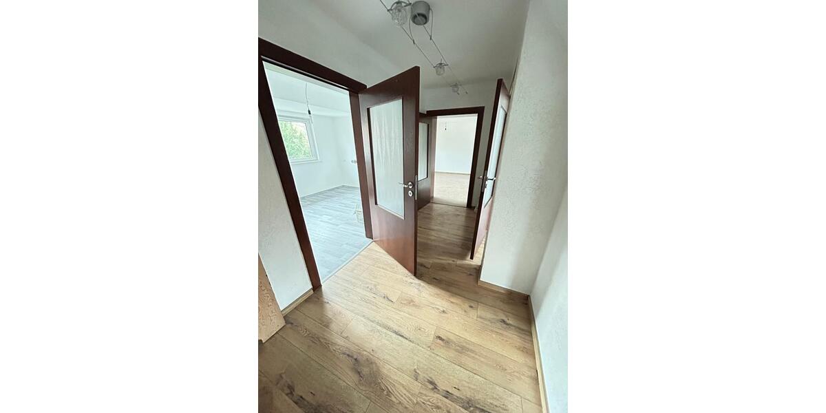 Dachgeschoßwohnung Erfurt Daberstedt - 4 Zimmer, 73 m&sup2;, 720&euro; | Angebot:25080053