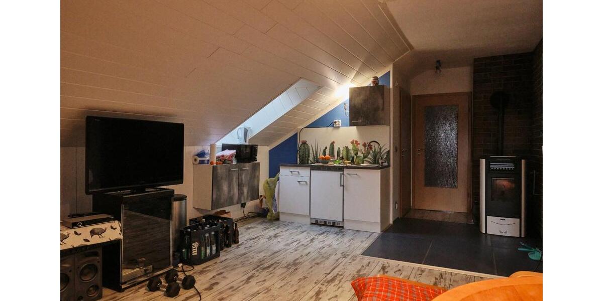 Dachgeschoßwohnung Aerzen - 1.5 Zimmer, 50 m&sup2;, 350&euro; | Angebot:25397245