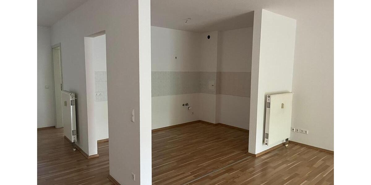 Etagenwohnung Bischofswerda - 2 Zimmer, 79 m&sup2;, 490&euro; | Angebot:26578295