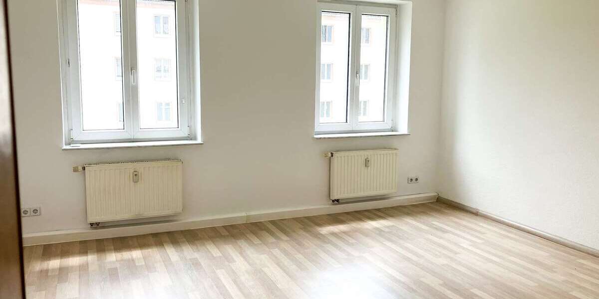 Etagenwohnung Oelsnitz Oberwürschnitz - 3 Zimmer, 66 m&sup2;, 350&euro; | Angebot:27199389