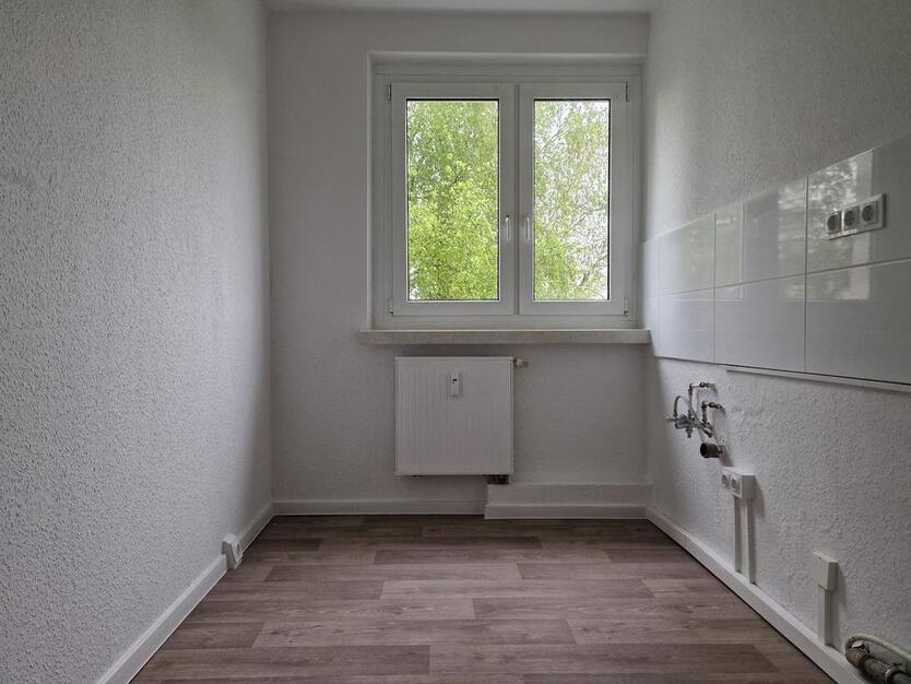 Neuwertige Wohnung nach Renovierung in zentraler Lage mit Tageslicht in Küche und Bad