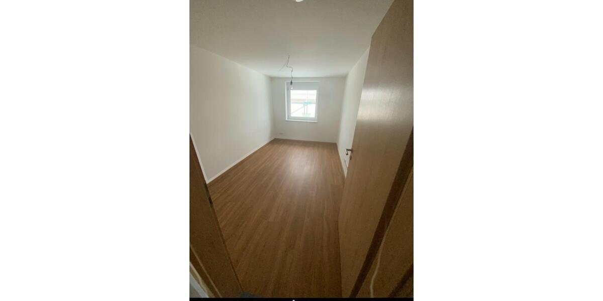 Wohnen auf Zeit Deggendorf - 1 Zimmer, 20 m&sup2;, 500&euro; | Angebot:26393644