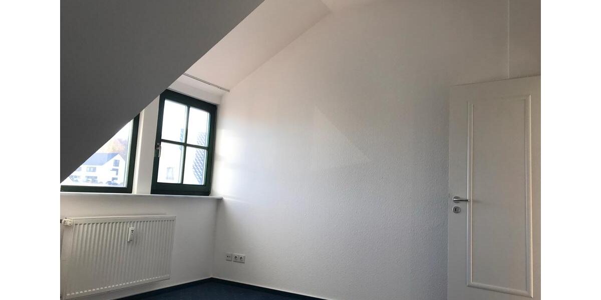 Dachgeschoßwohnung Bielefeld Schildesche - 2 Zimmer, 45 m&sup2;, 550&euro; | Angebot:26048112