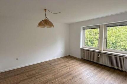 Wohnung Siegen Kaan-Marienborn - 2 Zimmer, 75 m&sup2;, 990&euro; | Angebot:26704129