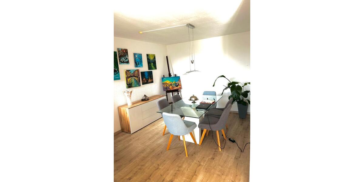 Etagenwohnung Ludwigshafen am Rhein - 4 Zimmer, 100 m&sup2;, 1.250&euro; | Angebot:26638280