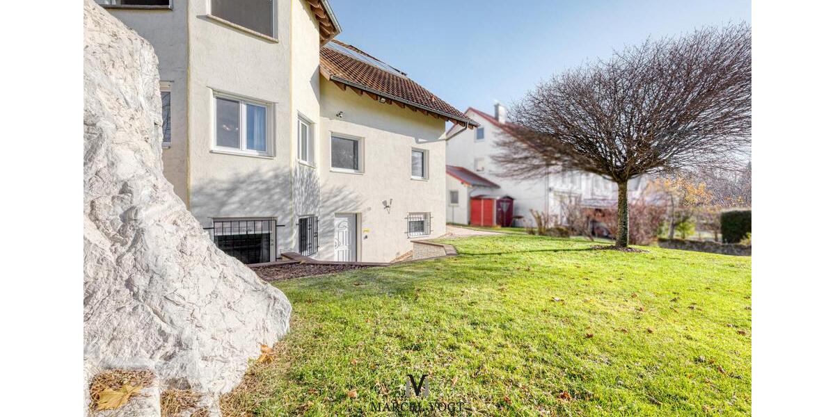 Einfamilienhaus Hülben - 8.5 Zimmer, 337 m&sup2;, 4.620&euro; | Angebot:23816966